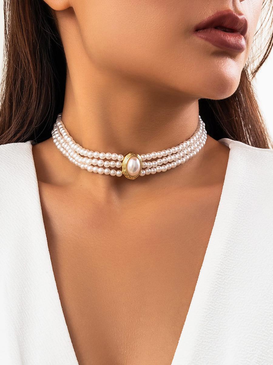 Statement Short faux pearl and turquoise bead necklace