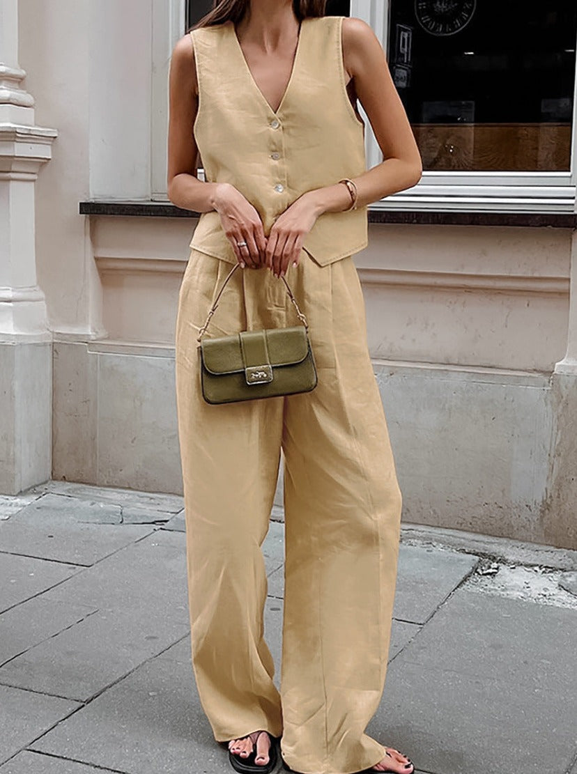 Arianna - Casual, Sleeveless Jumpsuit and Fashionable Pants