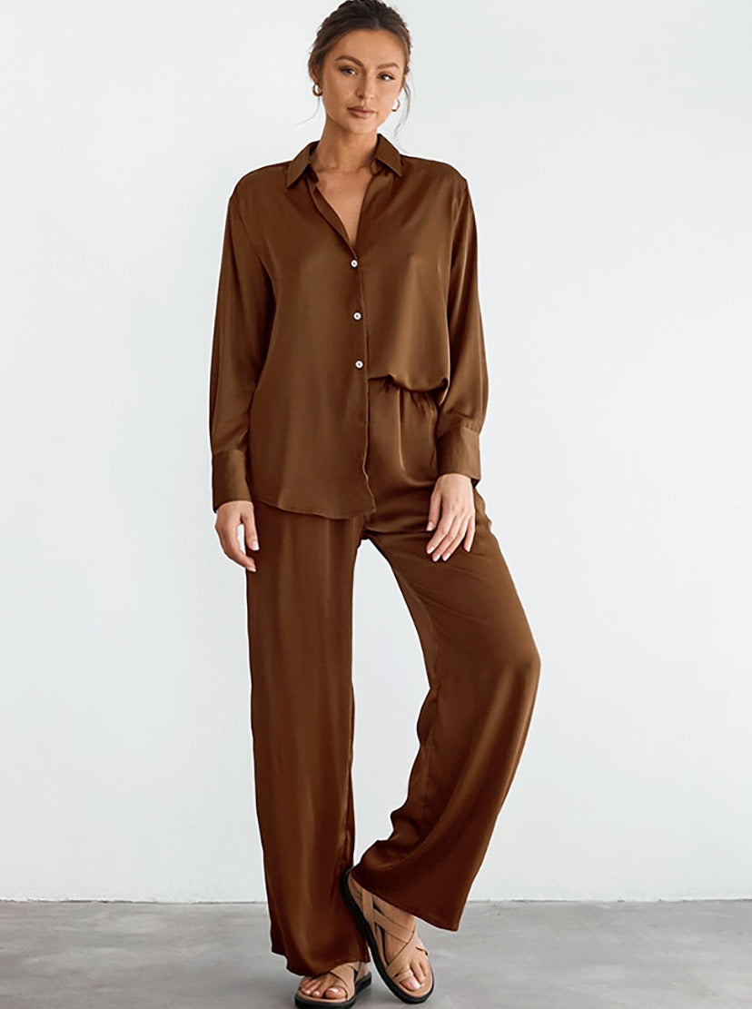 Zoe - Comfortable Two-Piece Set with Long Sleeves and Simple Pants