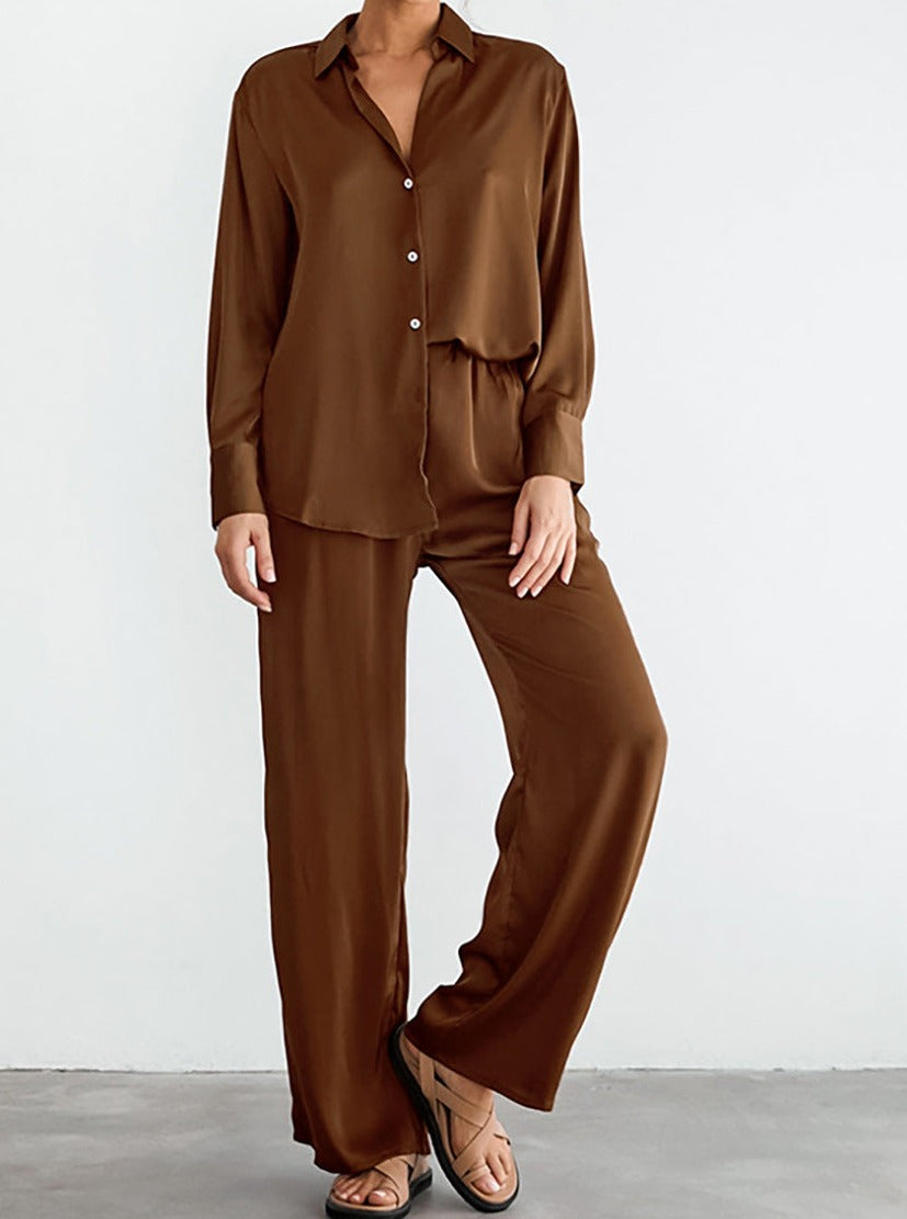 Zoe - Comfortable Two-Piece Set with Long Sleeves and Simple Pants