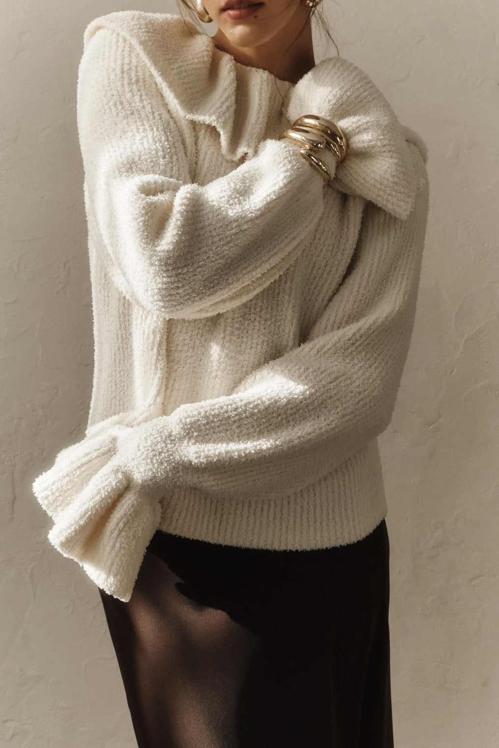 Warm Tone Pure Color Ruffled Knit Sweater