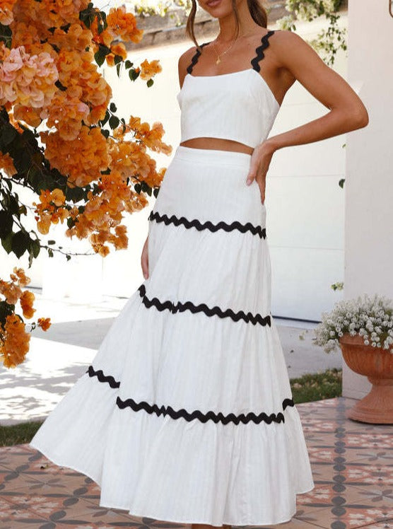 Lu - Two-Piece - Crop Top and Tiered Skirt with Wave Pattern, Solid Color