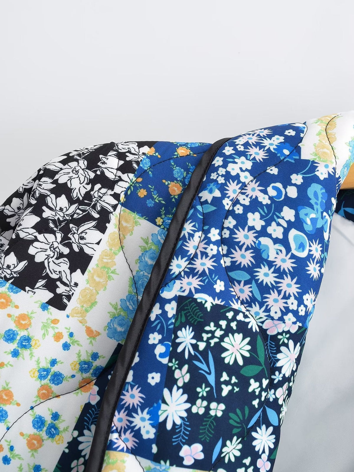 Jacket with Floral Print, Patchwork and Lapel Collar