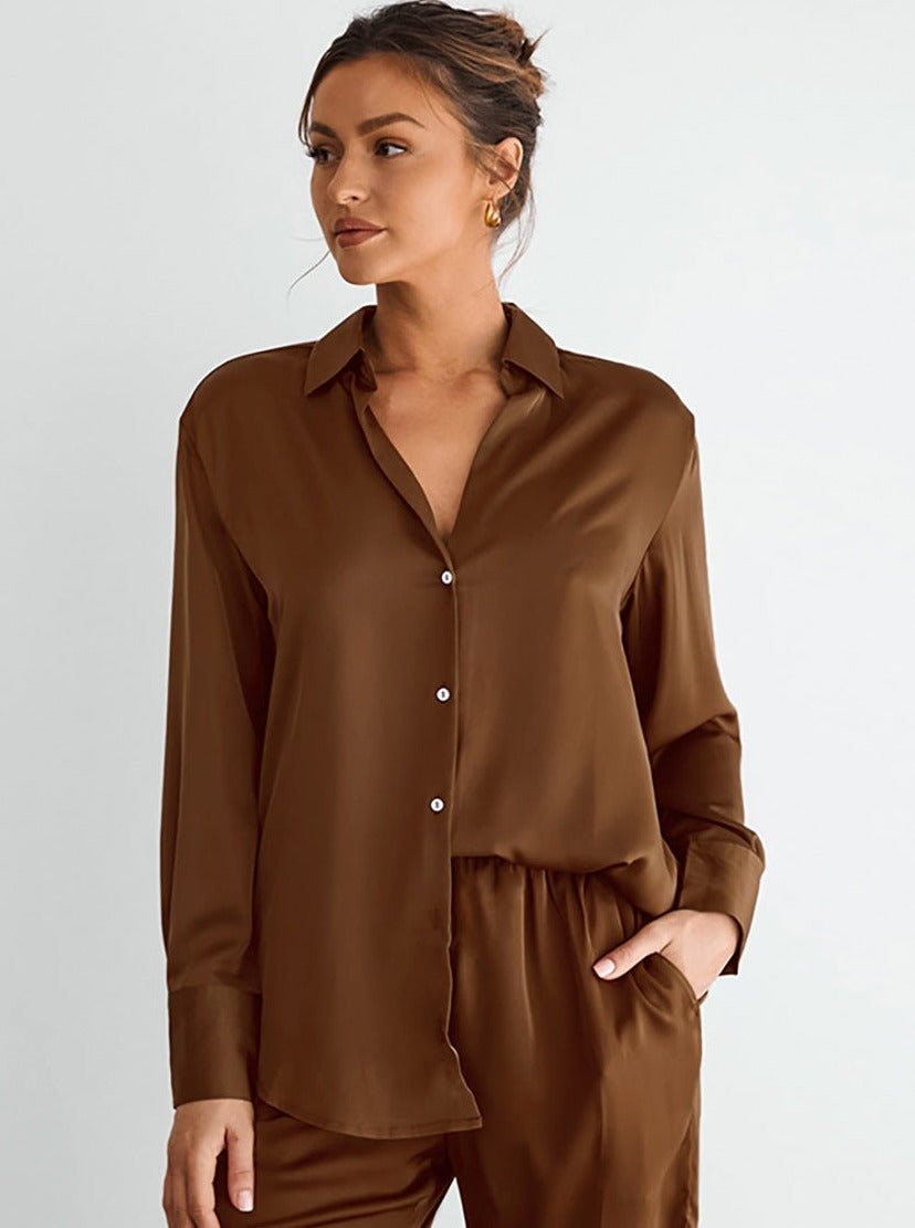 Zoe - Comfortable Two-Piece Set with Long Sleeves and Simple Pants