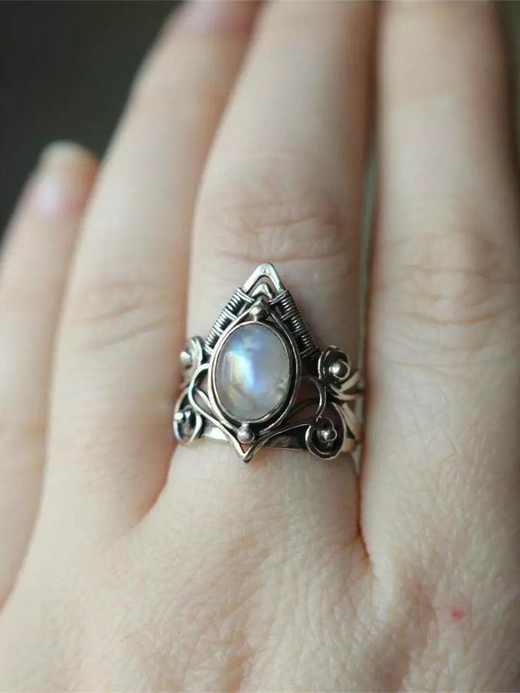 Retro Moonstone Ring