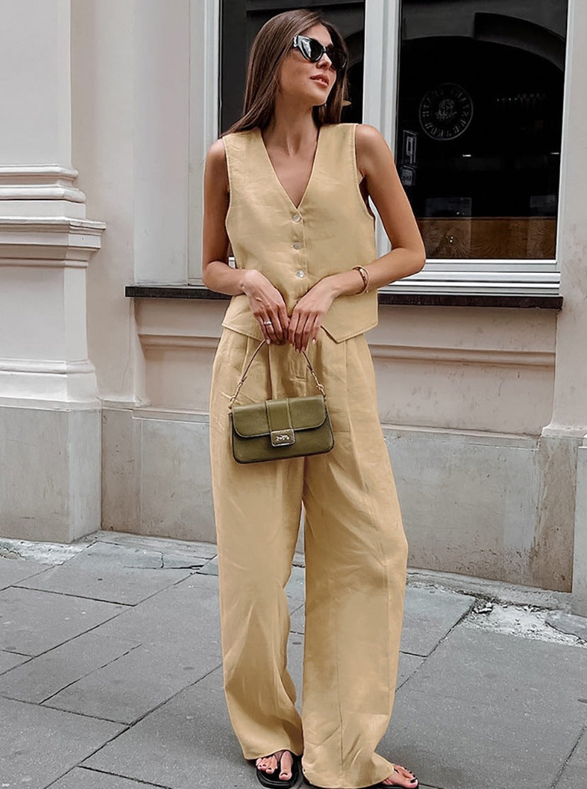 Arianna - Casual, Sleeveless Jumpsuit and Fashionable Pants