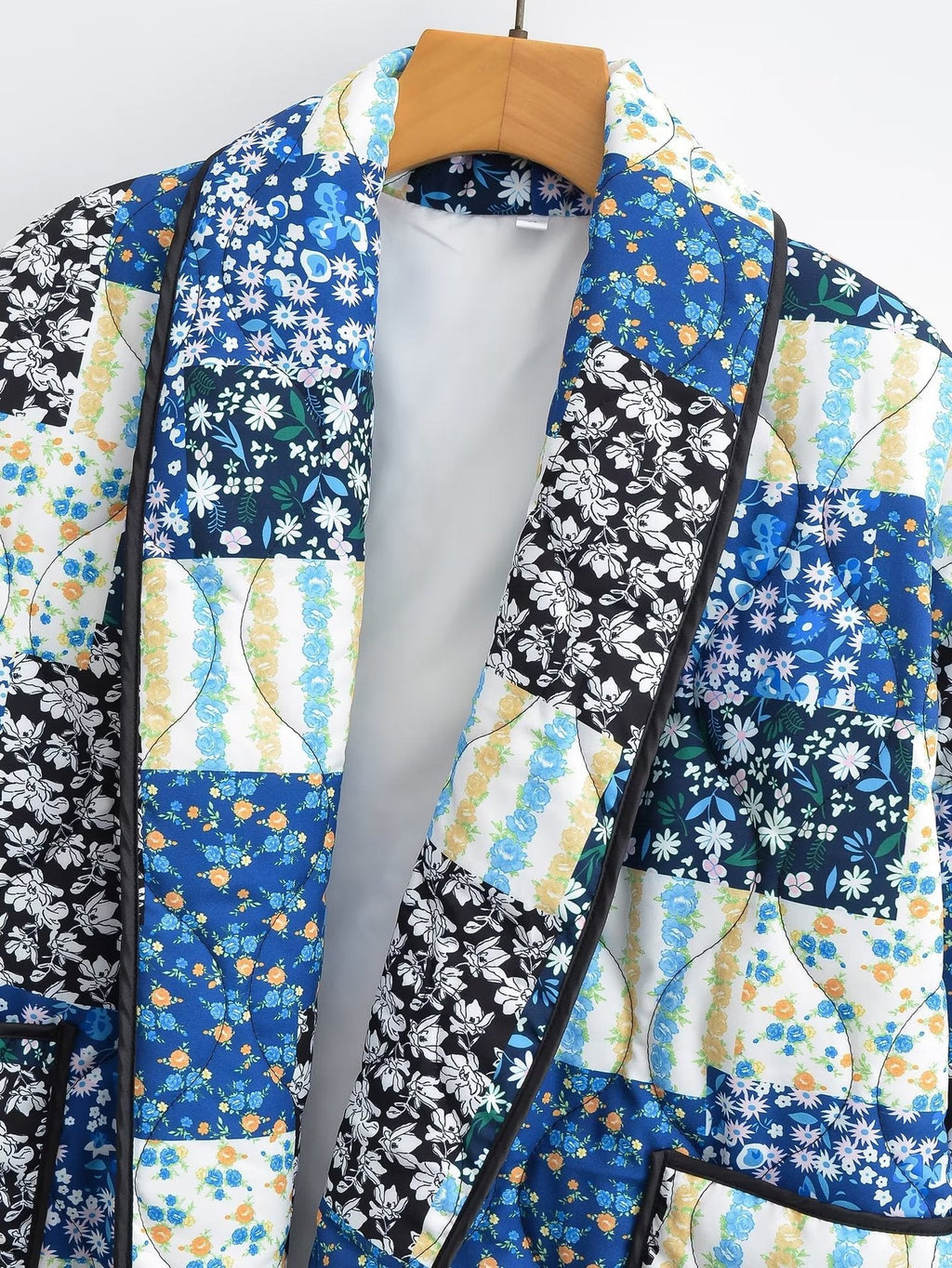 Jacket with Floral Print, Patchwork and Lapel Collar