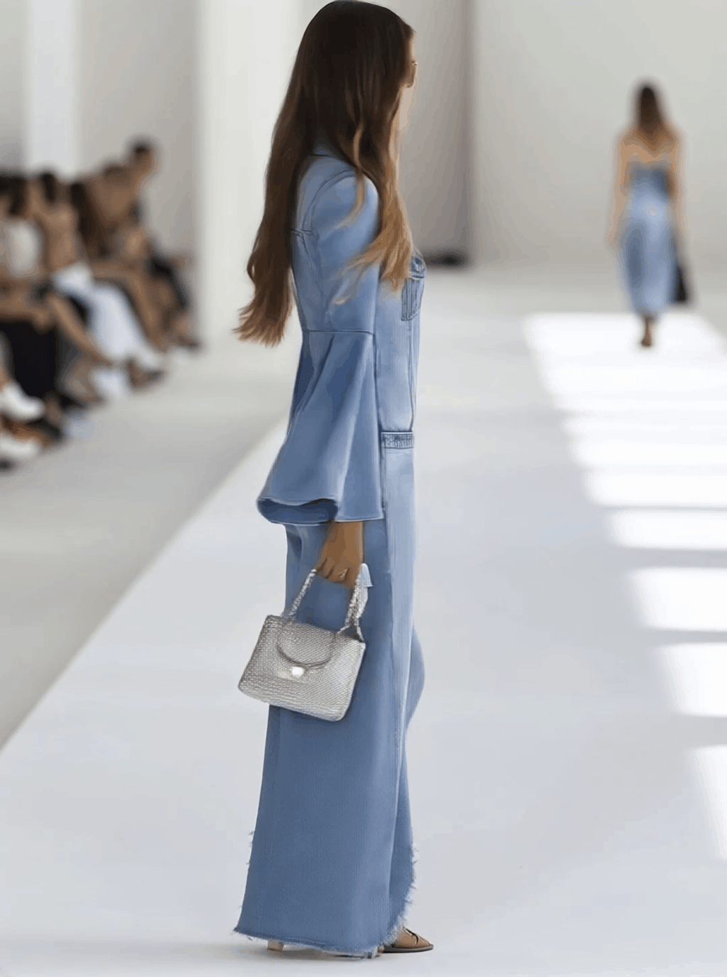 Relaxed Retro Light Blue Denim Flared Long-Sleeved Wide-Leg Raw Edge Jumpsuit