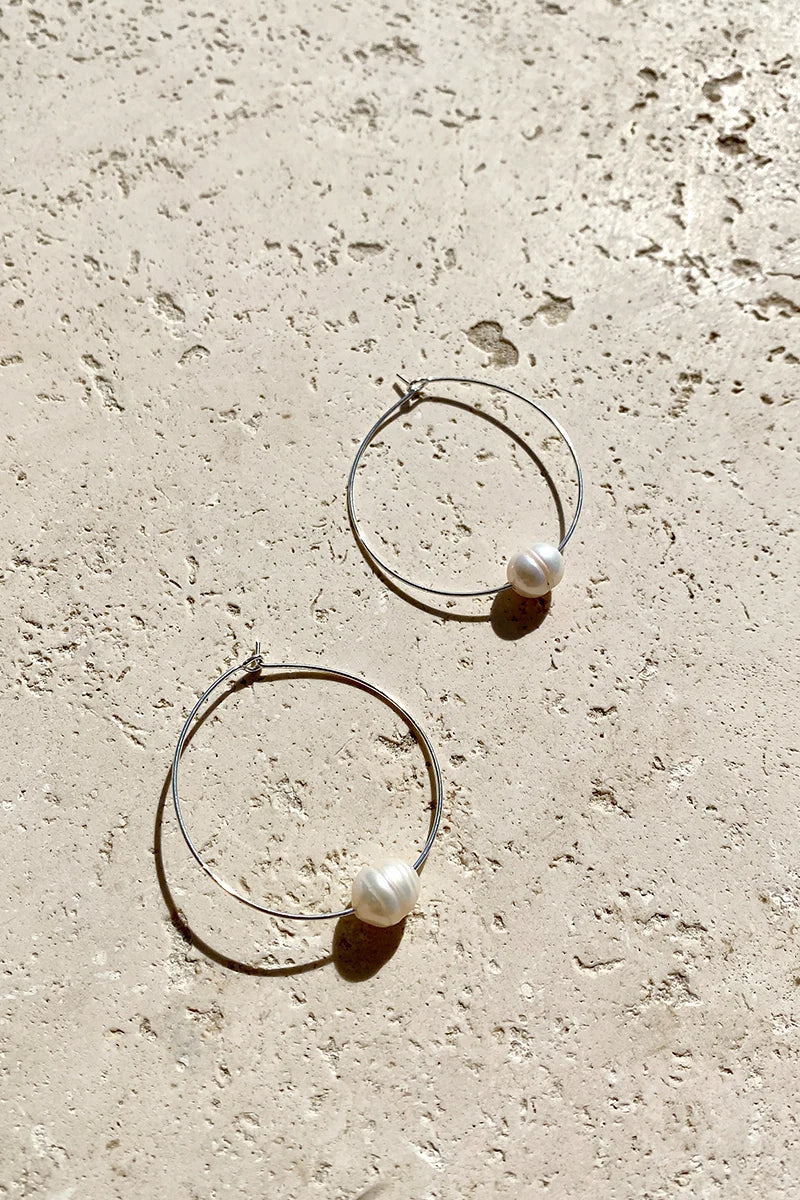 Modern Simple Pearl Fine Wire Hoops - Cream/Silver