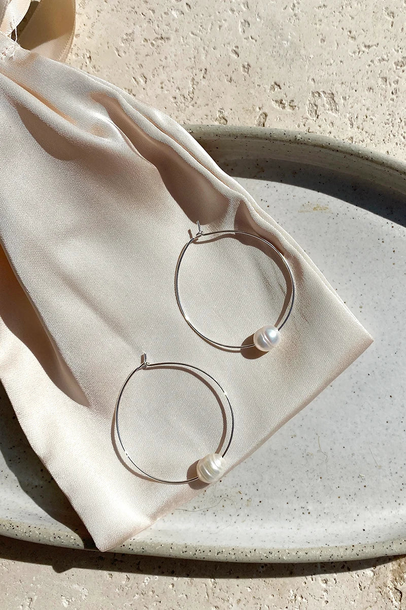 Modern Simple Pearl Fine Wire Hoops - Cream/Silver