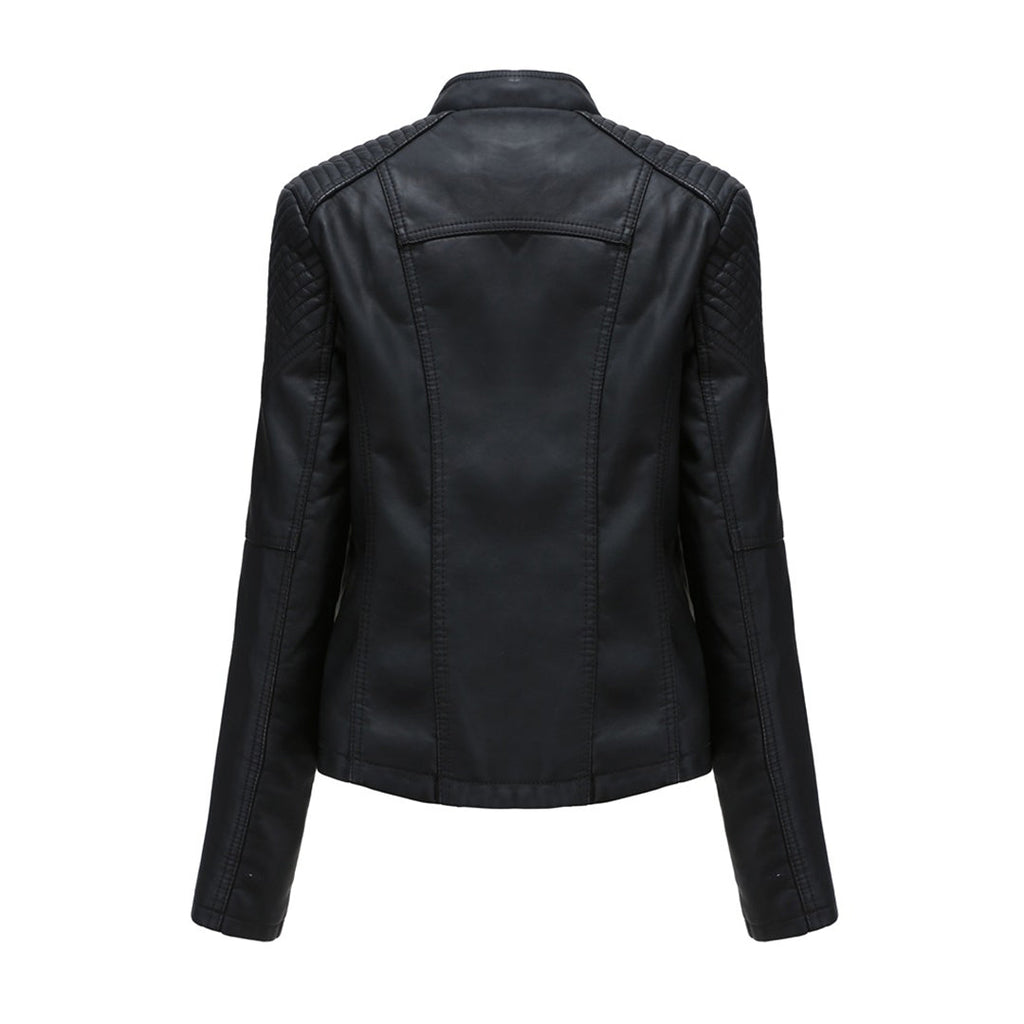 Fashionable Leather Jacket in Premium Construction