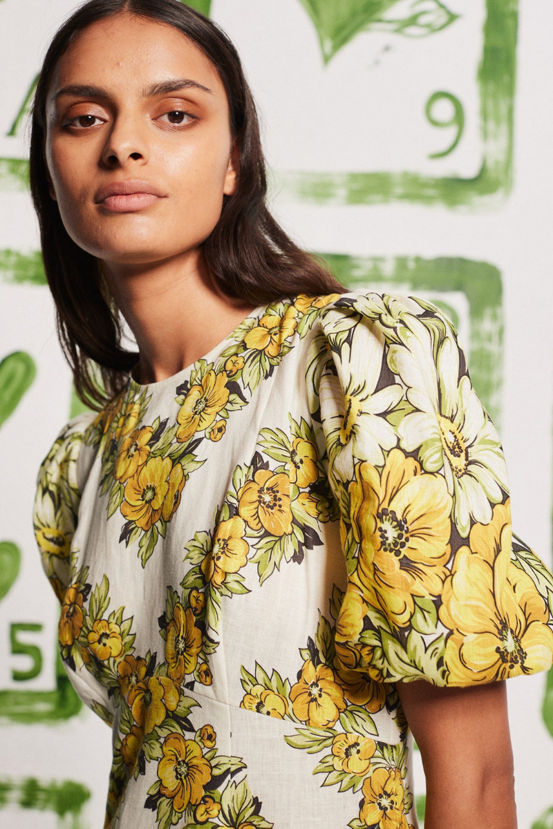 Rosalinde Crew Neck Flower Maxi-Length Dress In Yellow