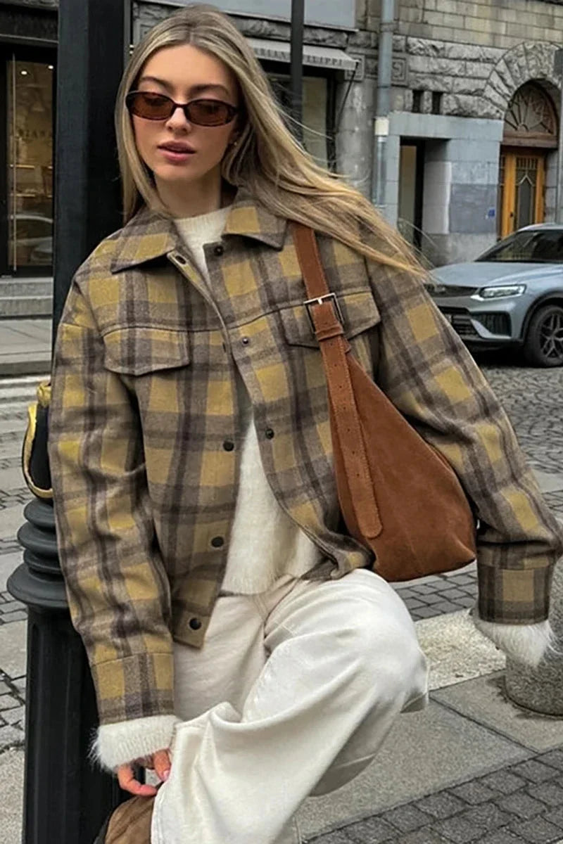 Timeless Plaid Relaxed Lapel Jacket