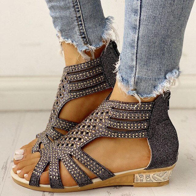 IRIS - Orthopedic Sandals with Low Heel
