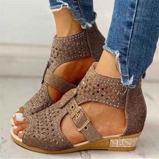IRIS - Orthopedic Sandals with Low Heel