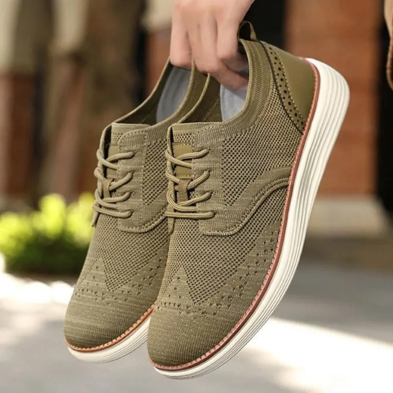 Knit Brogue Shoes with Wingtip Brogue Detail