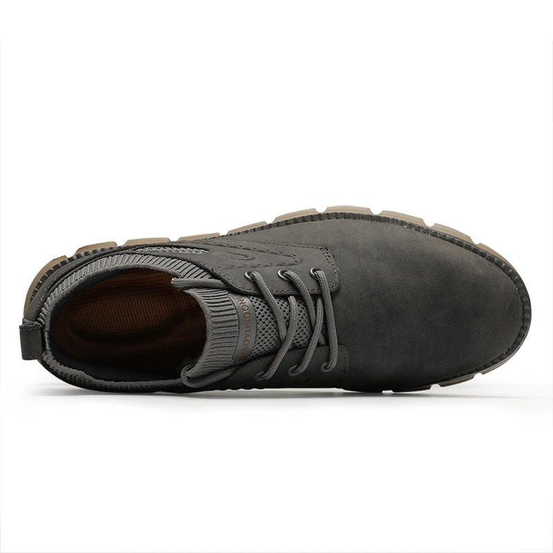 Sneakers with Cushioned Insole