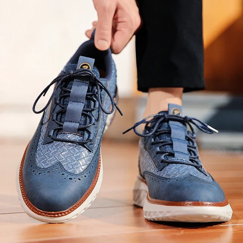 Sneakers with Flexible Support