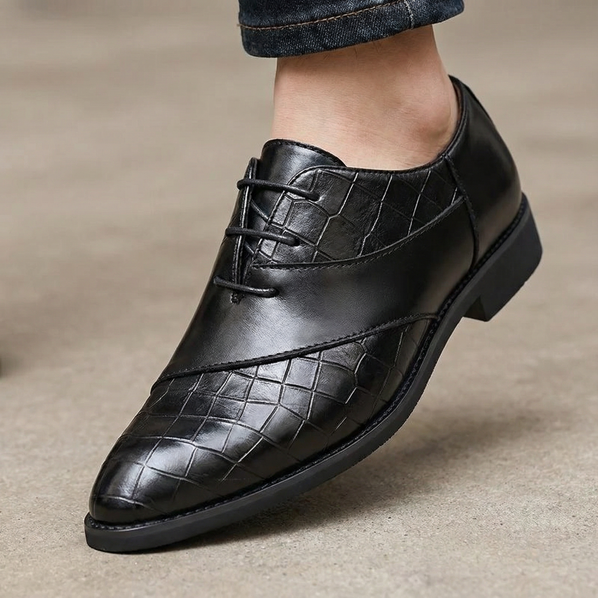 Minimalist Leather Oxford Shoes