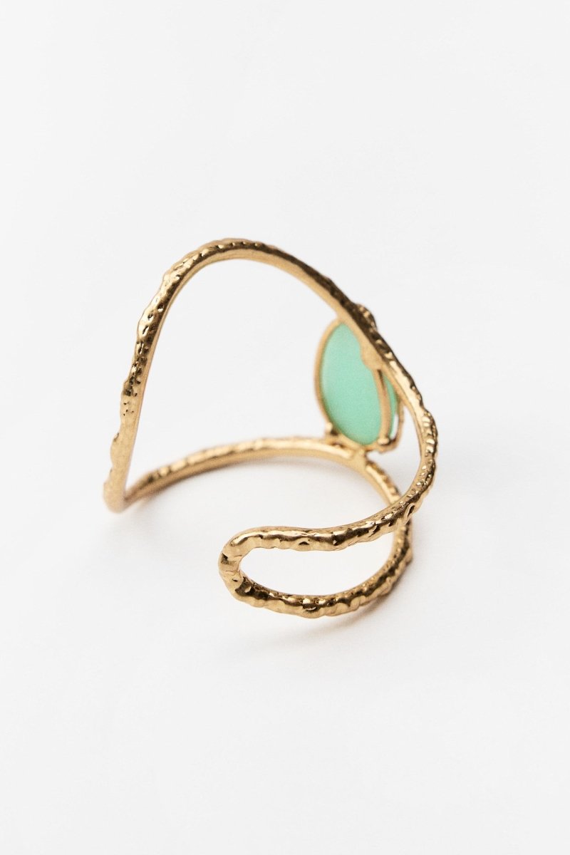 Statement Gemstones Textured Bracelet
