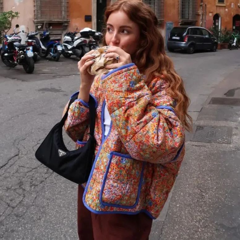 Jacket with Floral Print, Pockets and Drop Shoulders in Purple