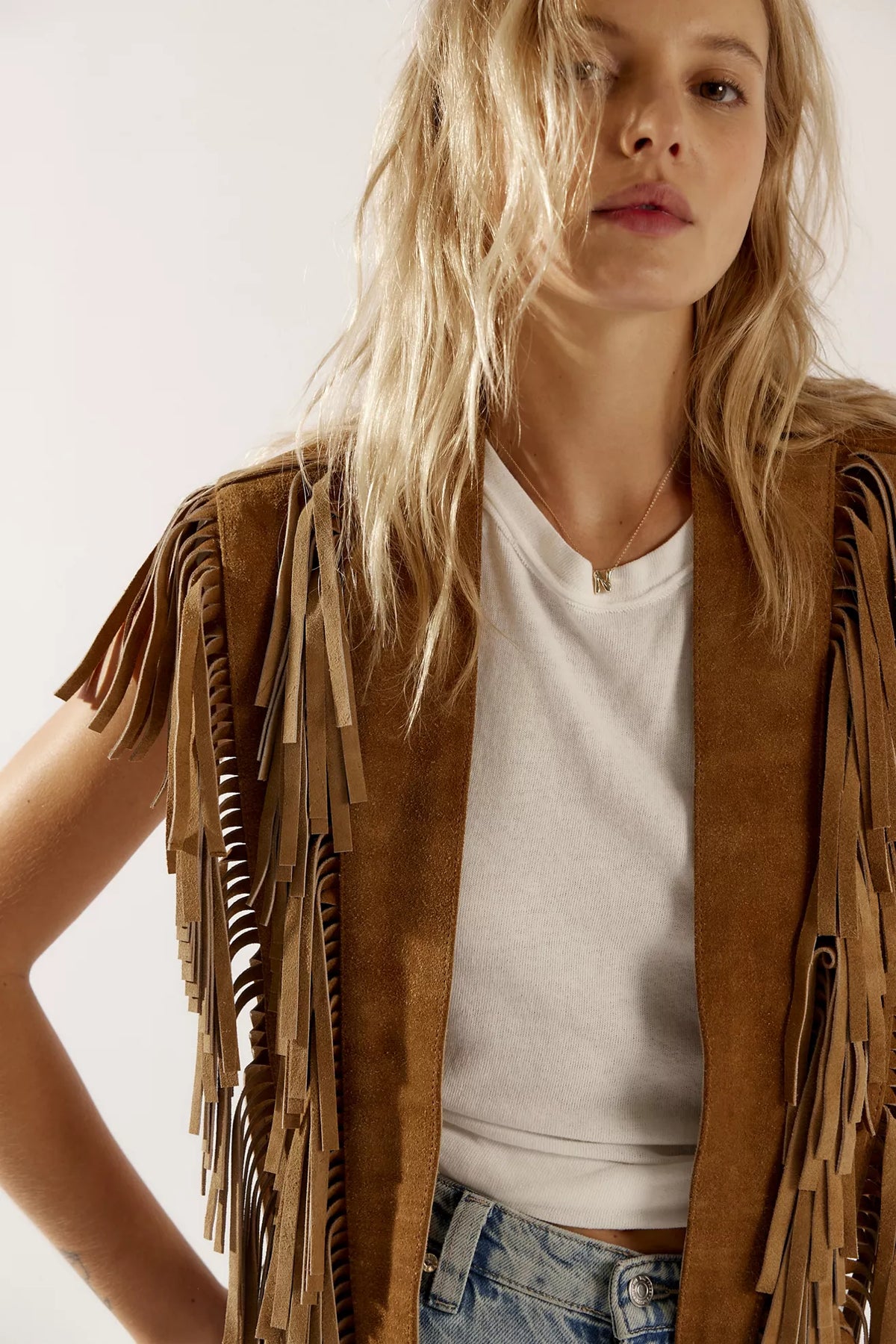 Modern Low-Profile Wide-Eye Suede Fringe Top