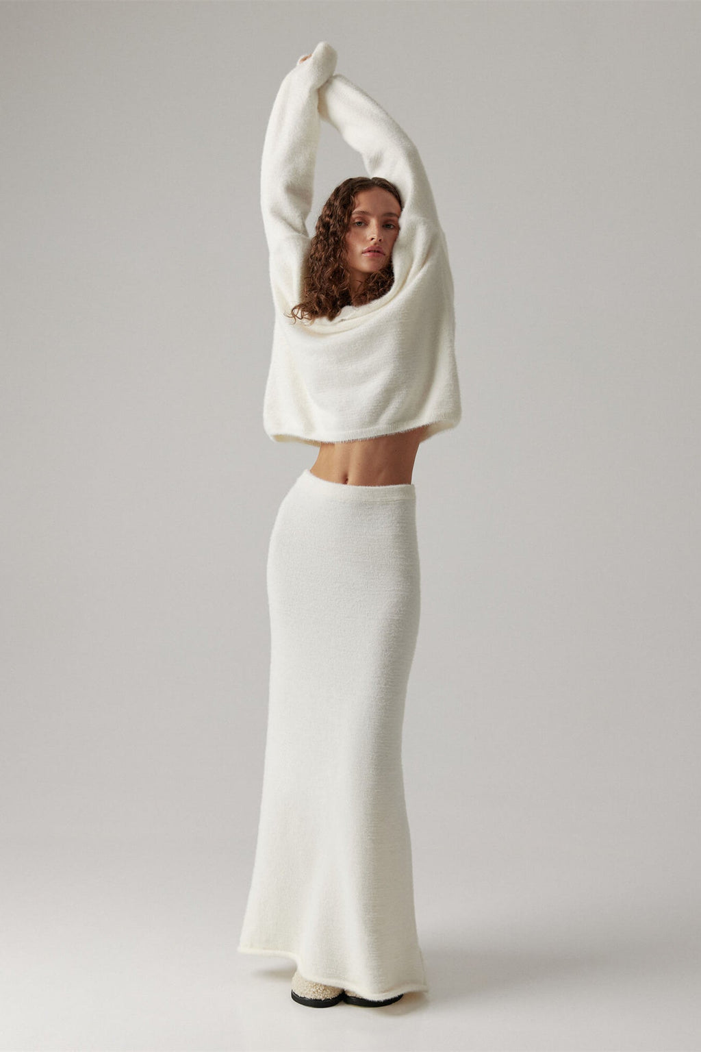 Coordinated Barbara V-Neck Long Sleeves Knit Set