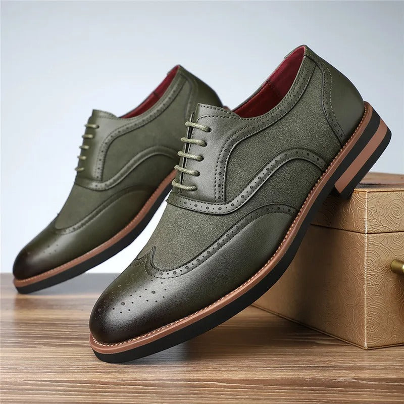 Suede Oxford Shoes with Wingtip Brogue Detail