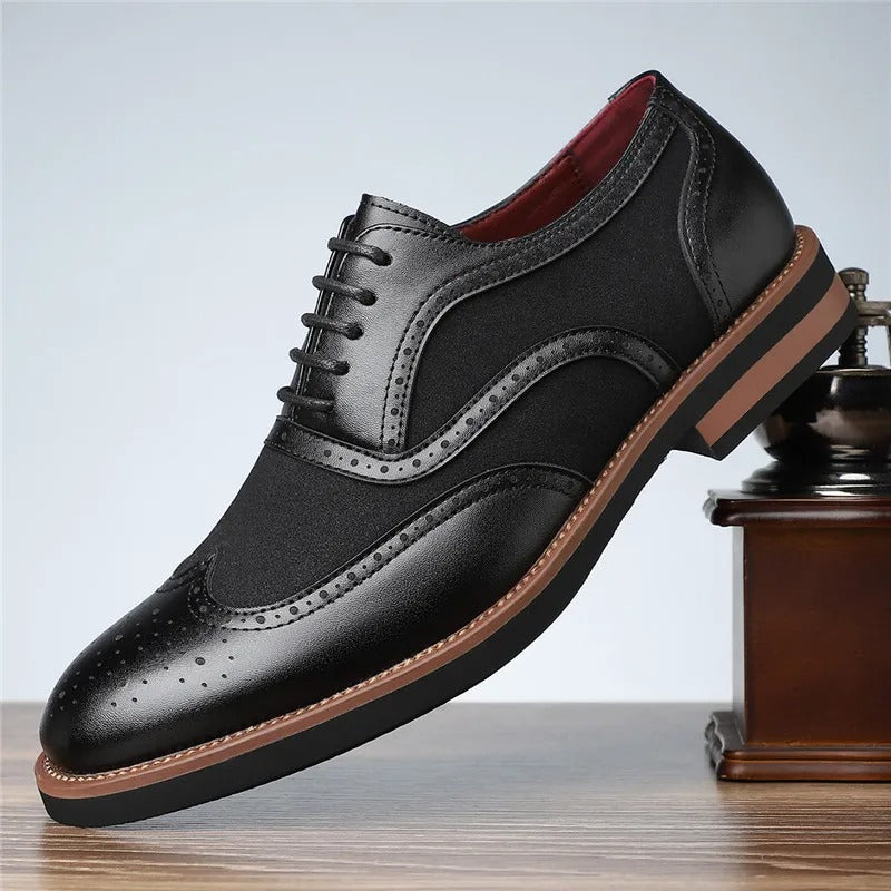 Suede Oxford Shoes with Wingtip Brogue Detail