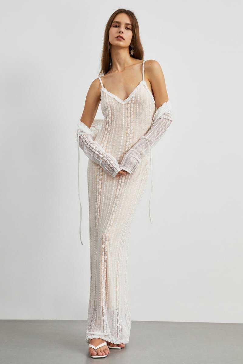 Coordinated Melinda V-Neck Lace Set