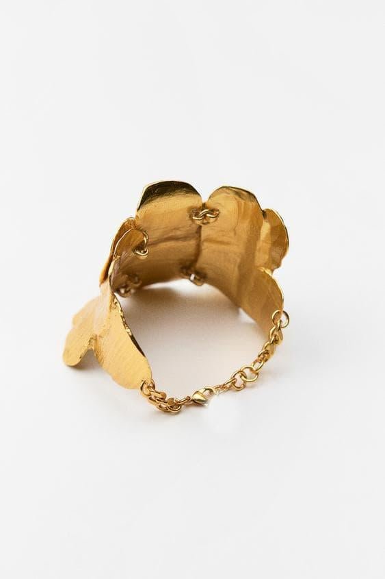 Statement Retro Metal Petal Bracelet