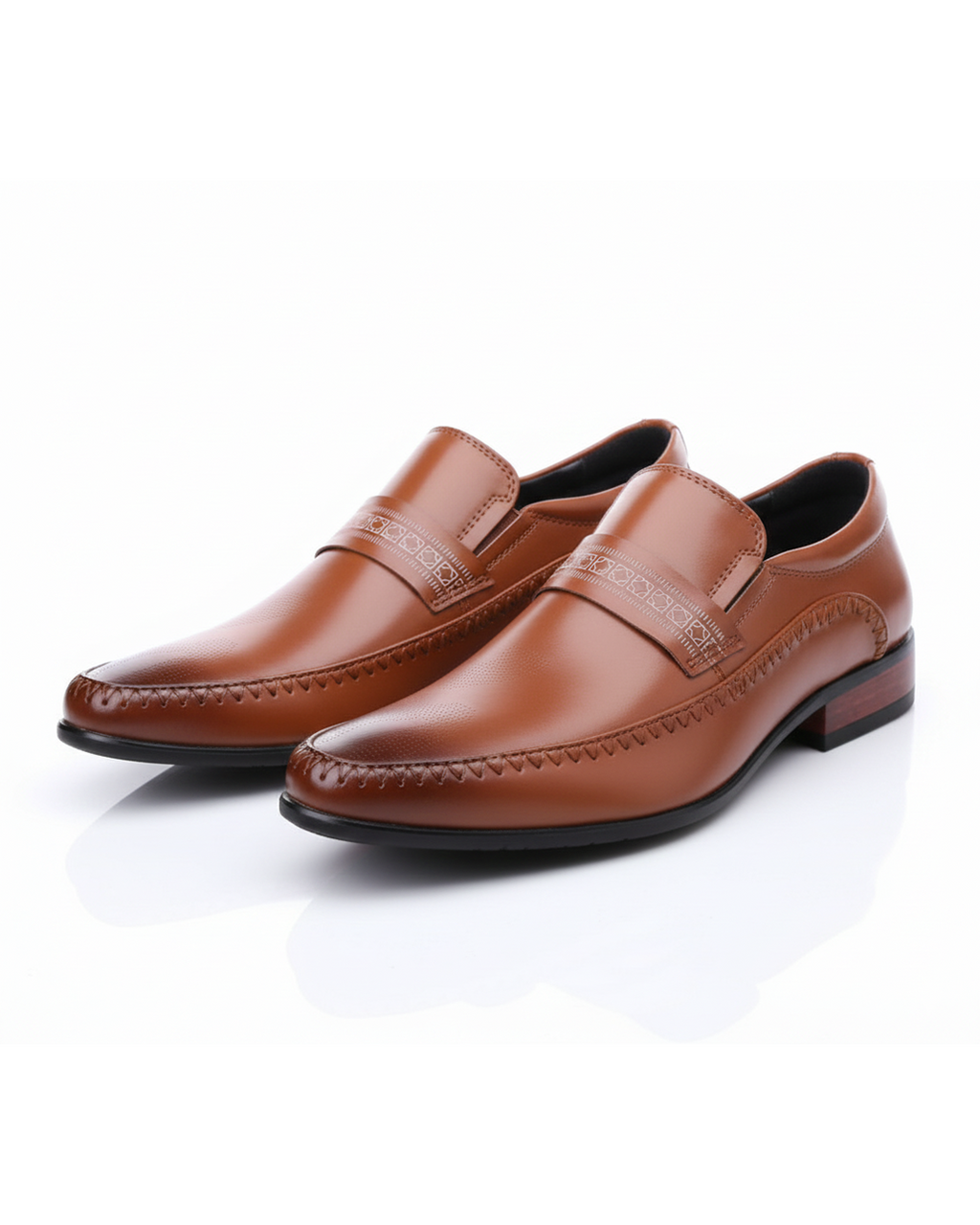 Polished Leather Shoes with Precision Stitching