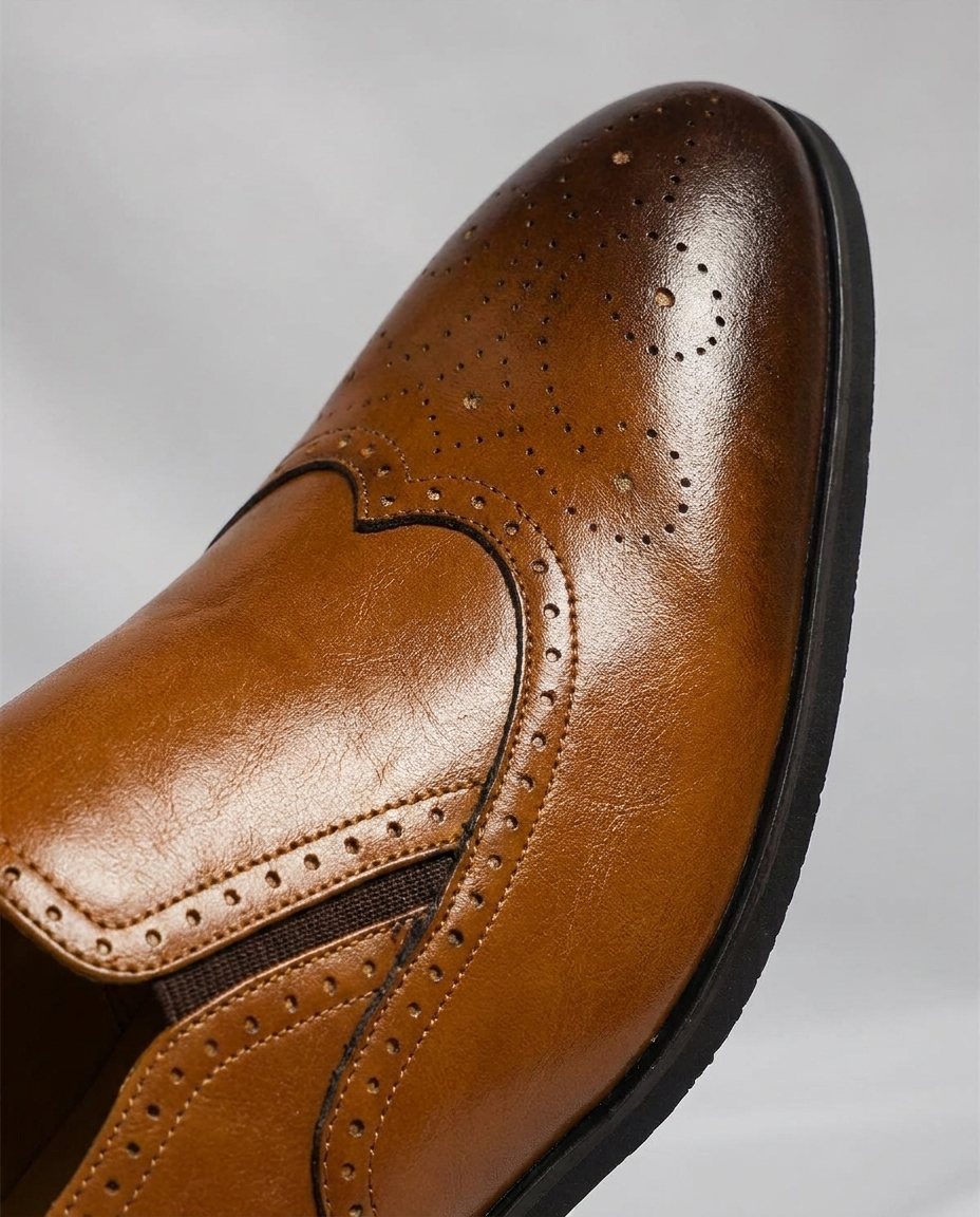 Polished Recycled Leather Brogue Shoes with Wingtip Detail