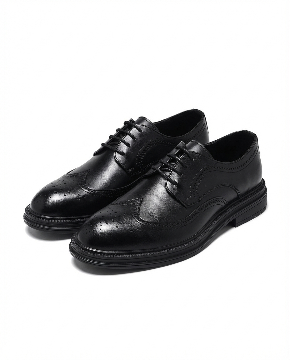 Full-Grain Leather Oxford Shoes with Brogue Detailing