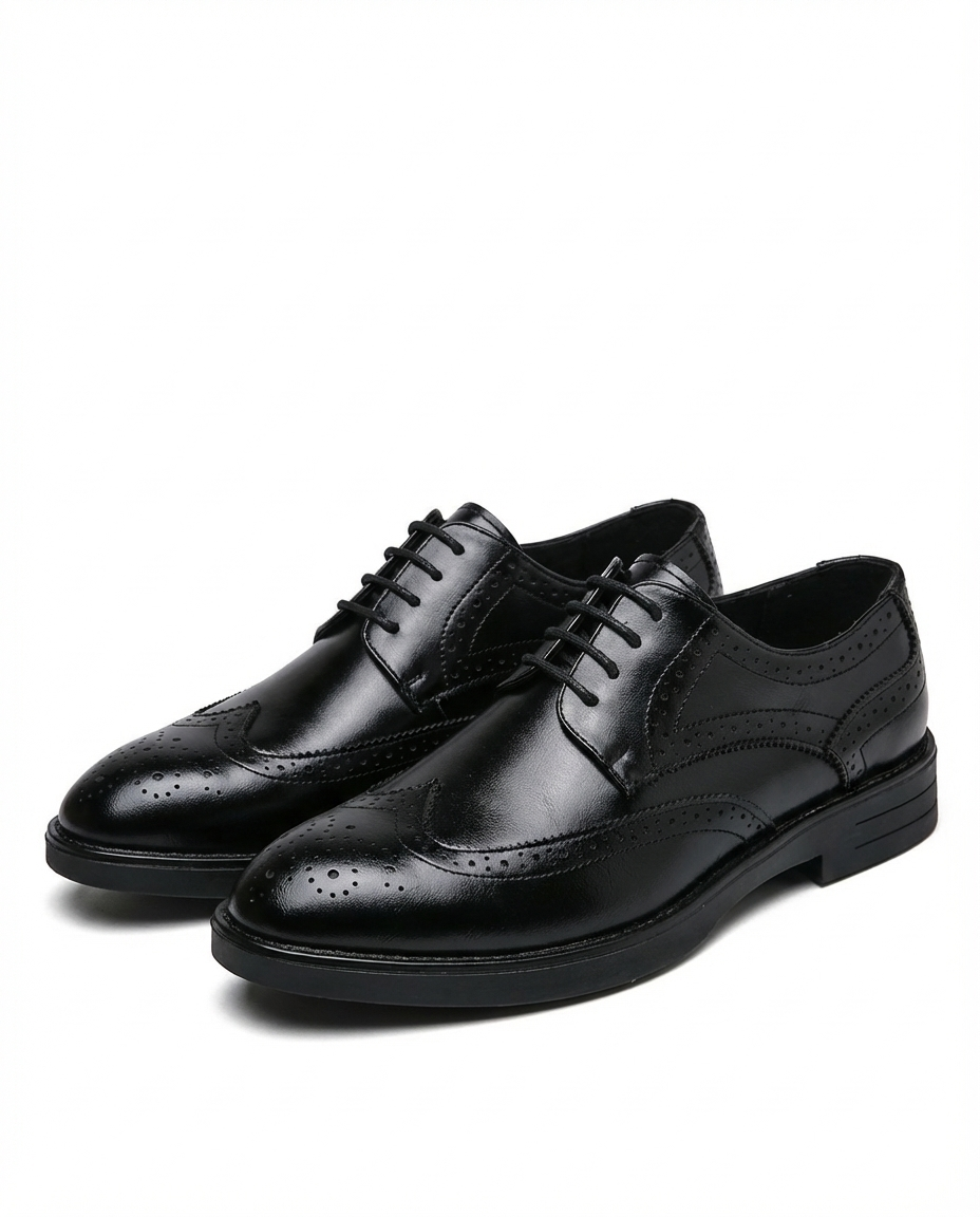 Full-Grain Leather Brogue Shoes with Wingtip Brogue Detail