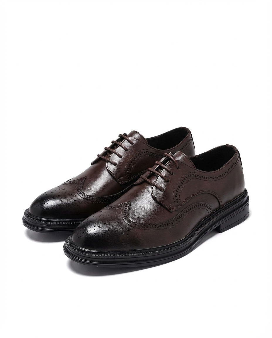 Full-Grain Leather Oxford Shoes with Brogue Detailing