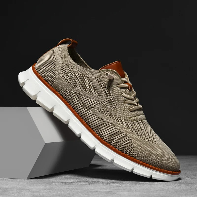 Sneakers with Breathable Upper